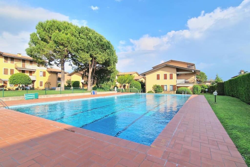 Europa Pool Apartment Bardolino Luaran gambar