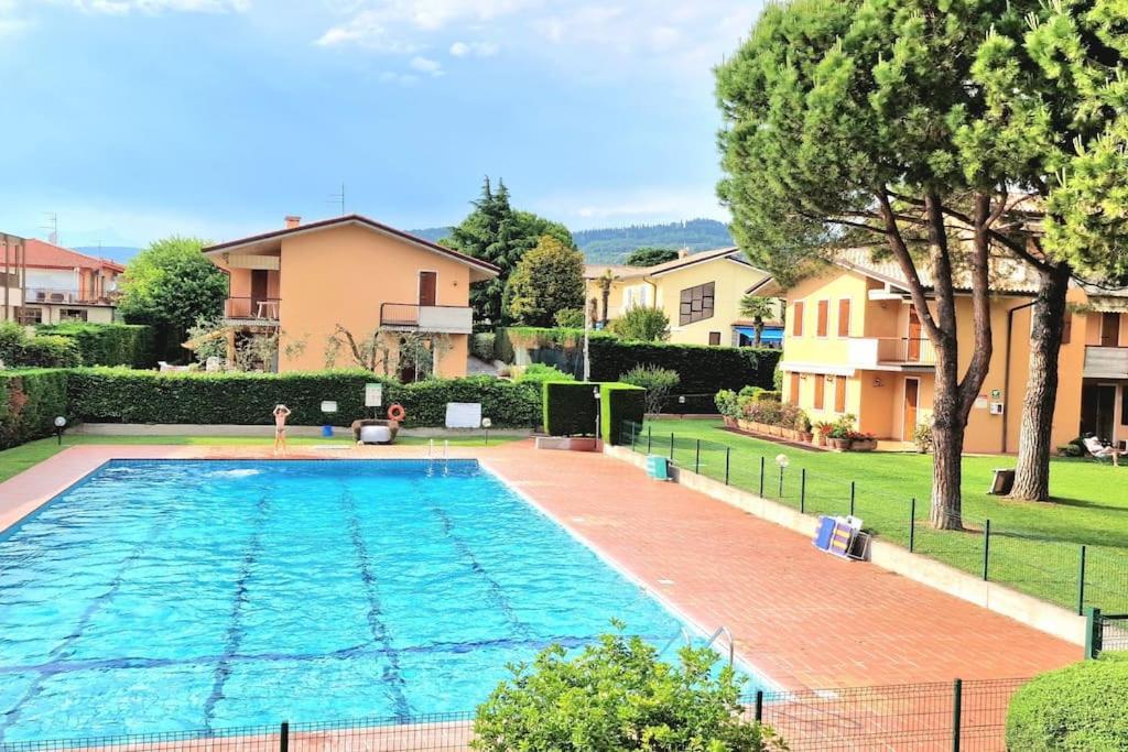 Europa Pool Apartment Bardolino Luaran gambar